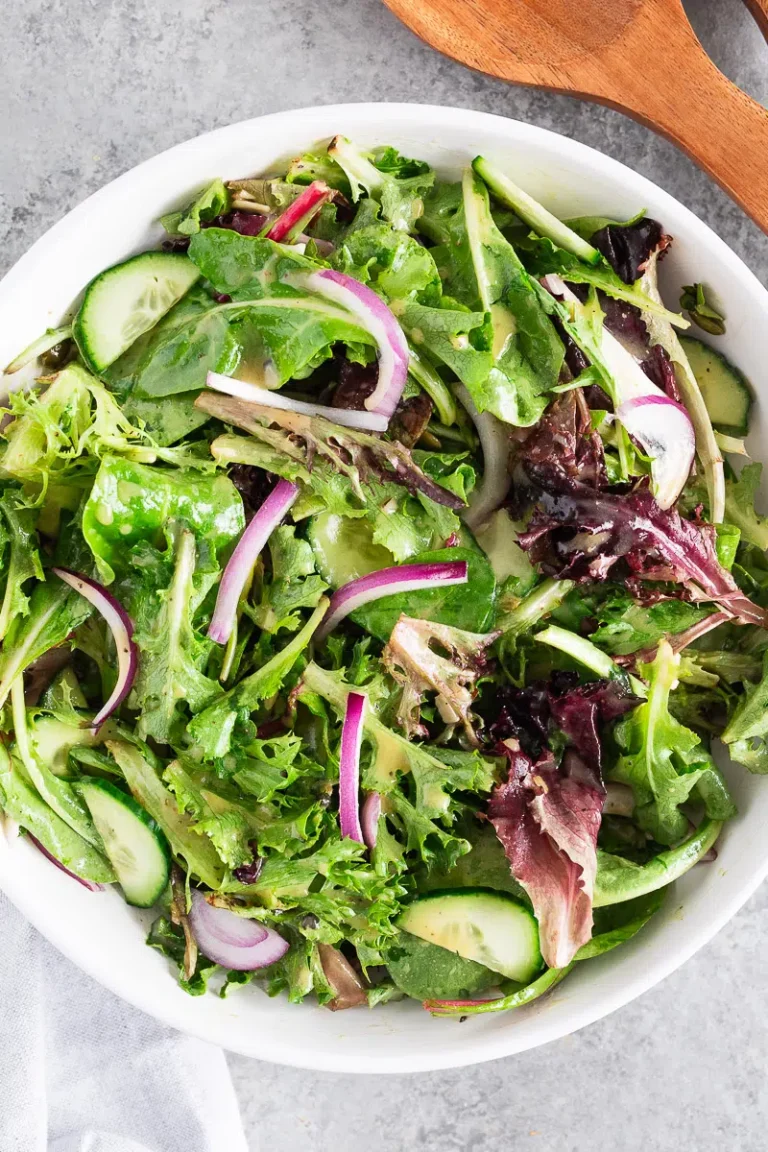 mixed green salad