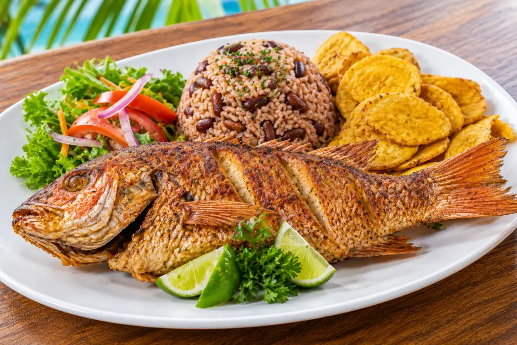 Starfish Beach Restaurant whole snapper